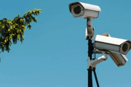 How to Choose the Right Security Camera System for Your Small Business