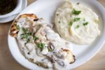 Best Pollo al Champignon Near Me
