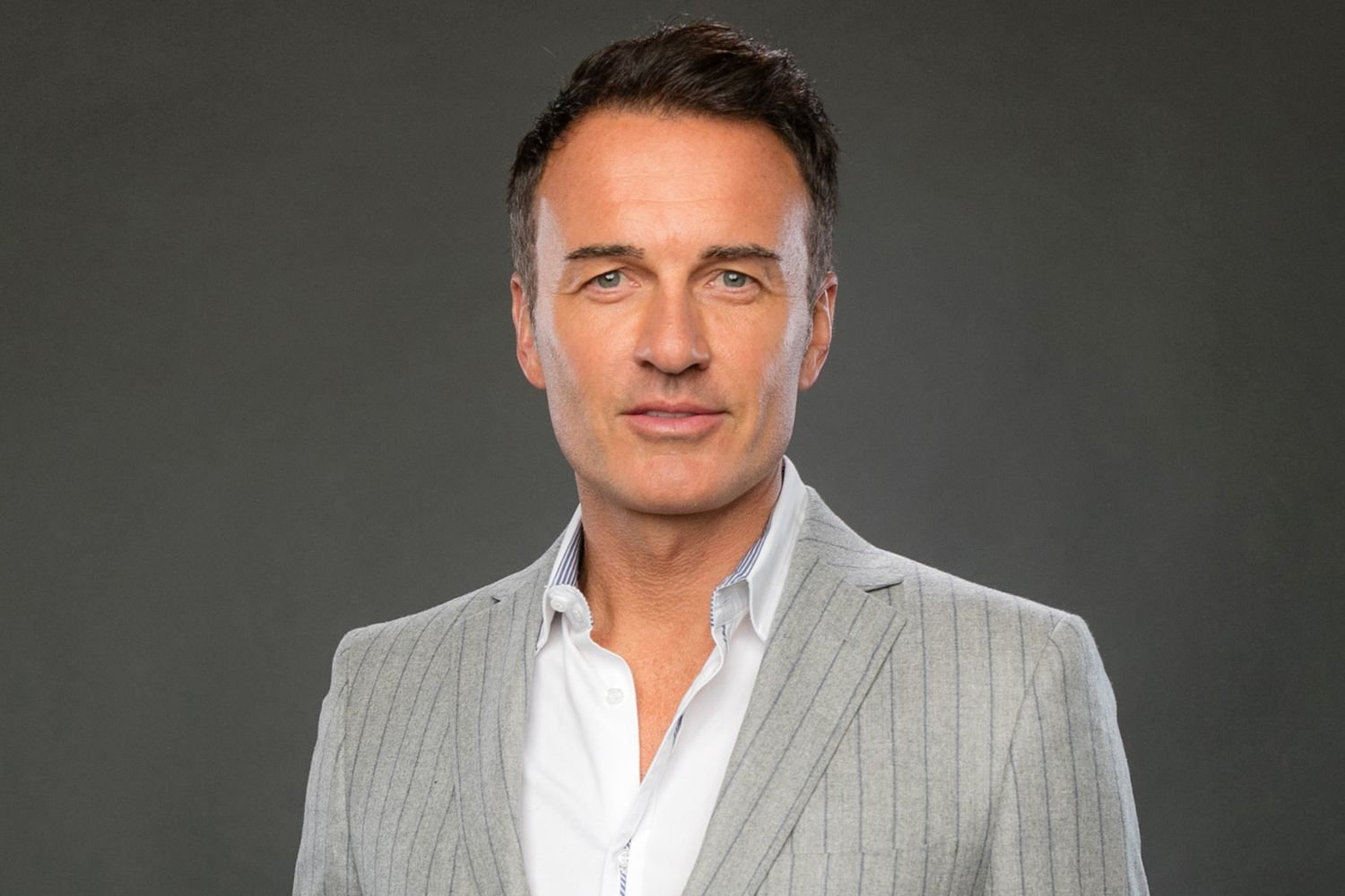 Julian McMahon
